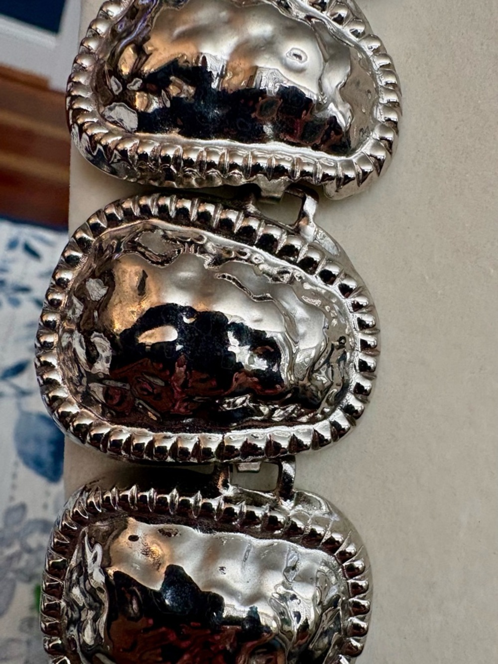 Southern Silver-Tone Hammered Concha Necklace - Picture 5 of 5
